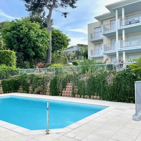 Mas Des Oliviers Antibes